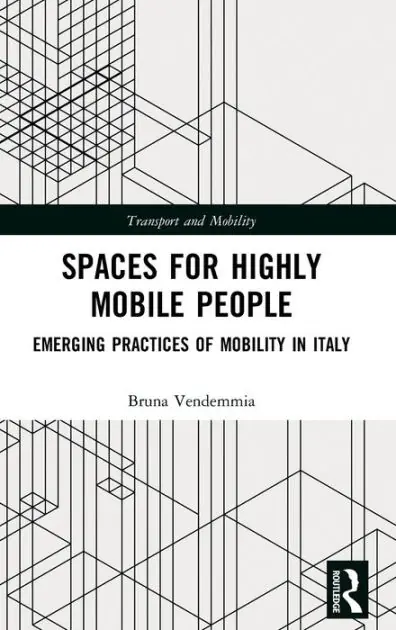 Sale Spaces for Highly Mobile People: Emerging Practices of Mobility in Italy